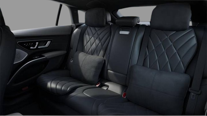 2025 Mercedes-Benz EQS 580 4MATIC Sedan