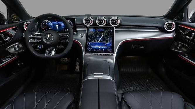 2025 Mercedes-Benz C-Class AMG C 63 S E Performance 4MATIC