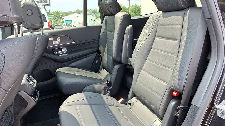 2025 Mercedes-Benz GLS 580 4MATIC