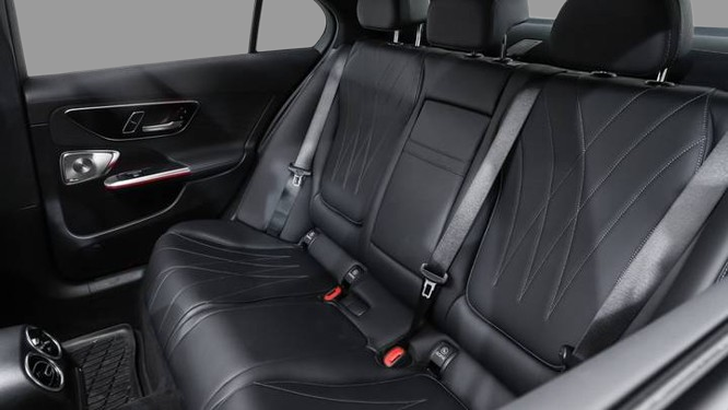 2025 Mercedes-Benz C-Class AMG C 63 S E Performance 4MATIC