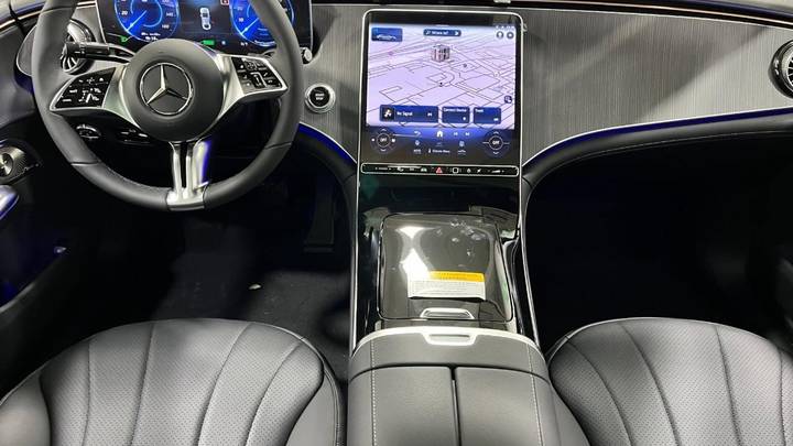 2025 Mercedes-Benz EQE 350 4MATIC Sedan