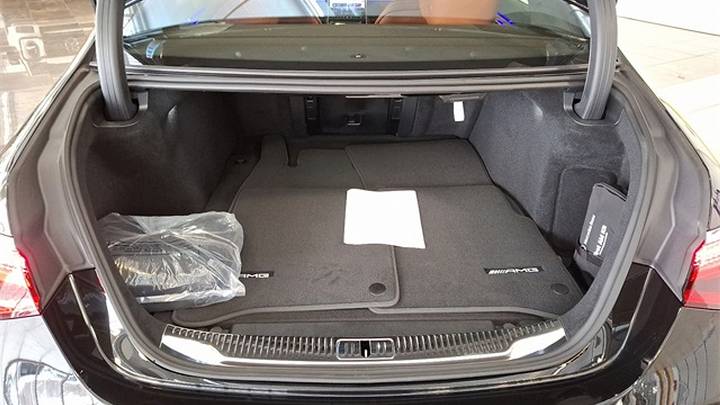 2025 Mercedes-Benz S 580e