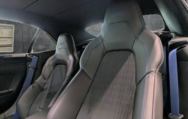 2025 Porsche 911 Carrera T Cabriolet