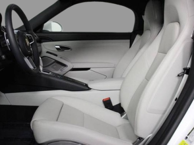 2025 Porsche 718 Boxster S Roadster