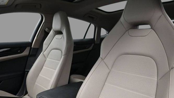 2025 Porsche Panamera 4 E-Hybrid AWD