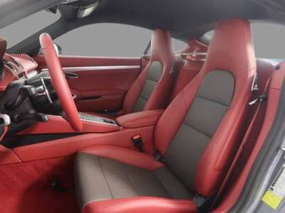 2025 Porsche 718 Cayman S