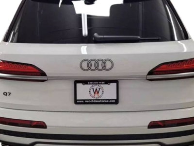 2025 Audi Q7 Premium Plus 45