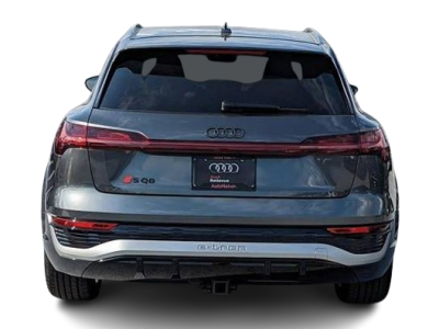 2025 Audi SQ8 e-tron Prestige SUV