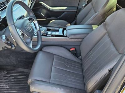 2025 Audi A8 L 55 TFSI quattro