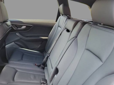 2025 Audi Q7 Premium 55