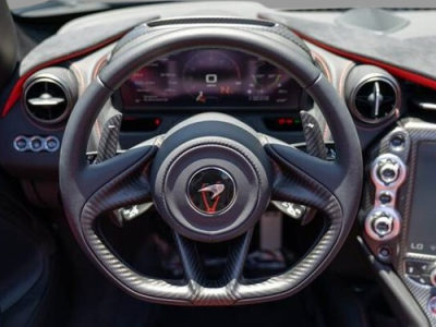 2022 McLaren 720S Spider