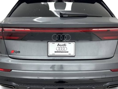 2025 Audi Q8 Premium Plus