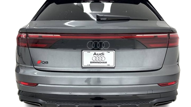 2025 Audi Q8 Premium Plus
