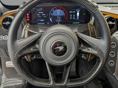 2024 McLaren 750S Coupe