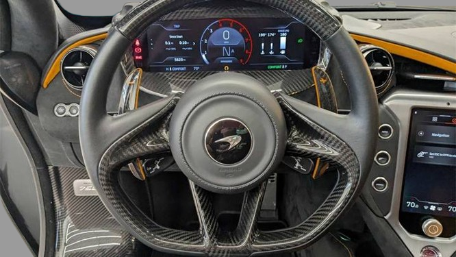 2024 McLaren 750S Coupe