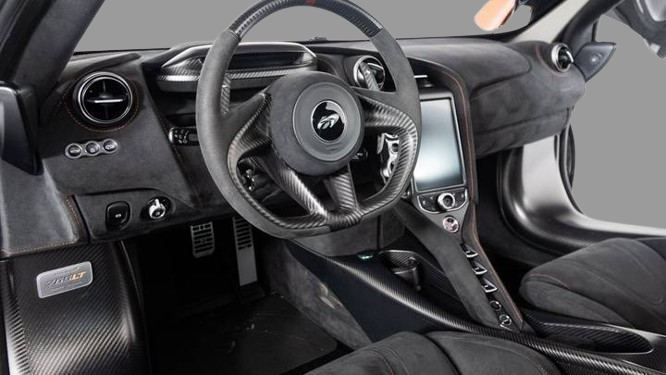 2021 McLaren 765LT Coupe