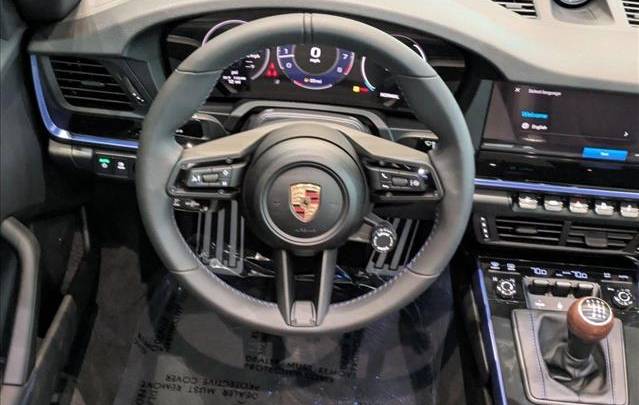2025 Porsche 911 Carrera T Cabriolet
