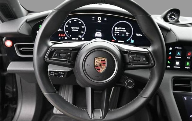 2025 Porsche Taycan 4 AWD