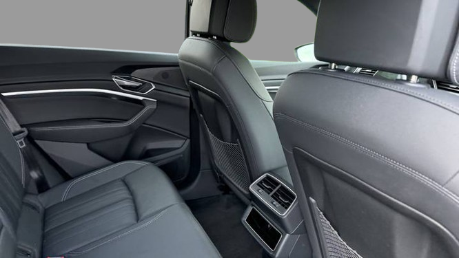 2025 Audi Q8 e-tron S line Premium Plus Sportback