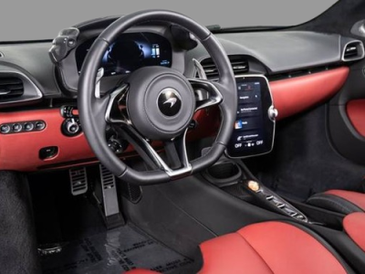 2025 McLaren Artura Spider