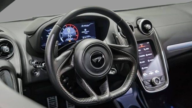 2020 McLaren GT Coupe