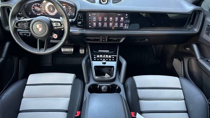 2025 Porsche Cayenne Turbo GT Coupe