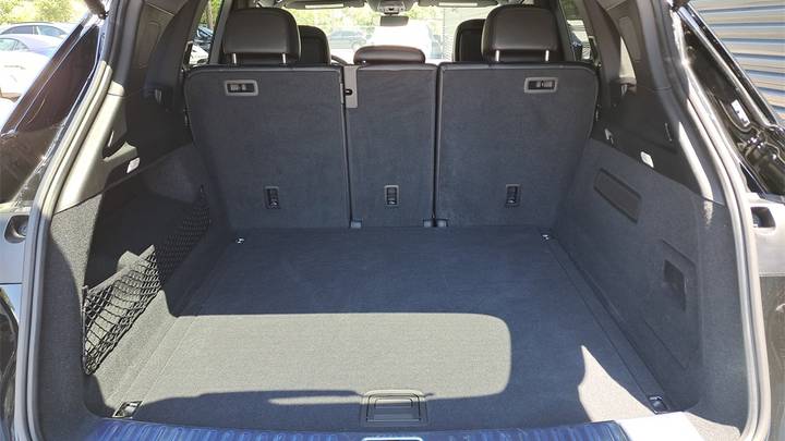 2025 Porsche Cayenne AWD
