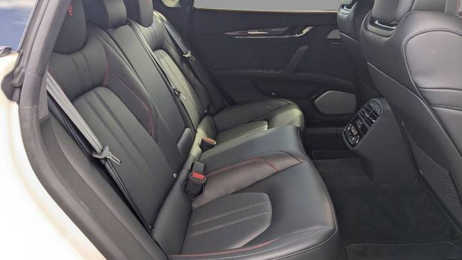 2024 Maserati Quattroporte Modena Ultima Q4 AWD