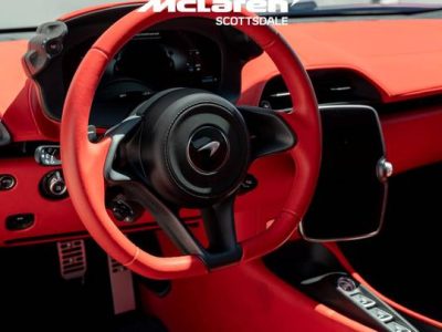 2024 McLaren Artura TechLux Coupe