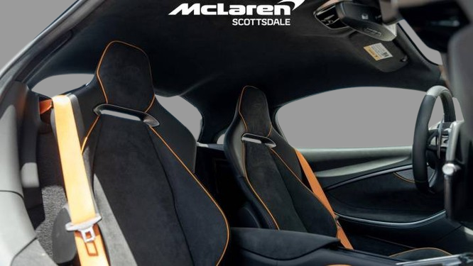 2023 McLaren Artura Performance Coupe