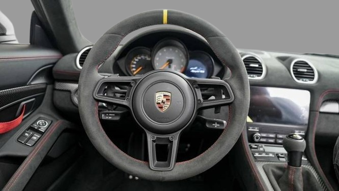 2025 Porsche 718 Boxster RS Spyder