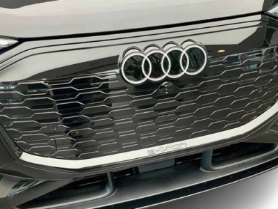 2025 Audi Q6 e-tron Premium Plus quattro