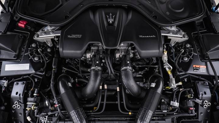 2024 Maserati GranCabrio Trofeo