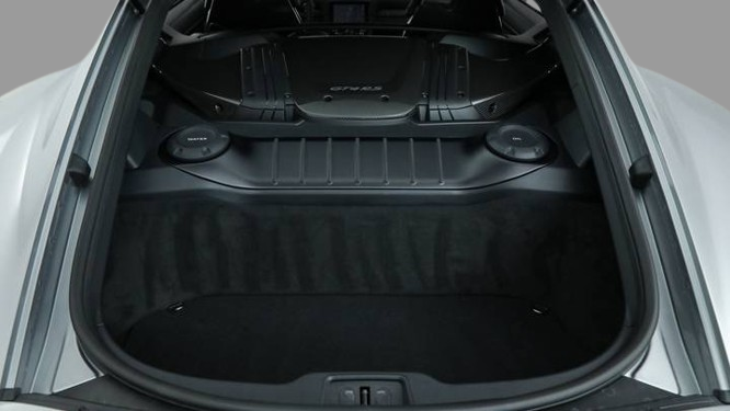 2025 Porsche 718 Cayman GT4 RS