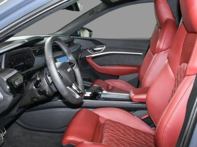 2025 Audi SQ8 e-tron Prestige Sportback