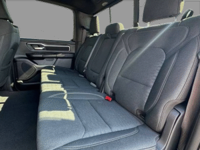 2025 Ram 1500 Big Horn Crew Cab 5'7" Box 4WD