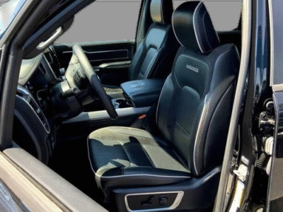 2025 Ram 1500 Laramie Crew Cab 5'7" Box 4WD