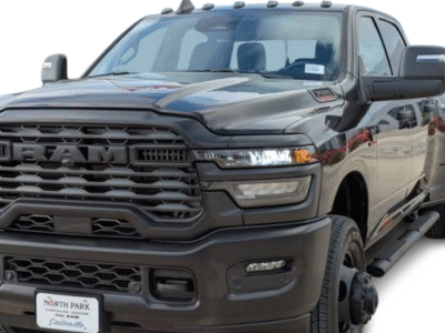 2025 Ram 3500 Tradesman Crew Cab 8' Box 4WD