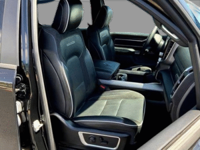 2025 Ram 1500 Laramie Crew Cab 5'7" Box 4WD