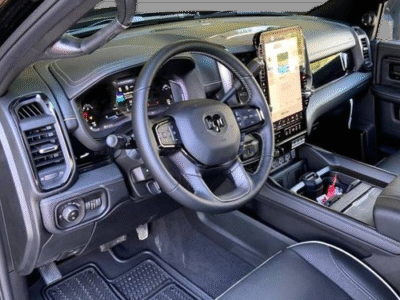 2025 Ram 3500 Limited Crew Cab 8' Box 4WD