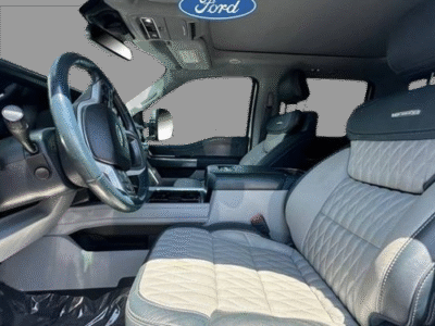 2024 Ford Super Duty F-450 Limited Crew Cab 8' Box DRW 4WD