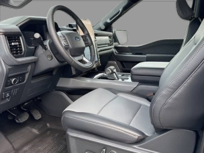 2025 Ford F-150 Lightning LARIAT