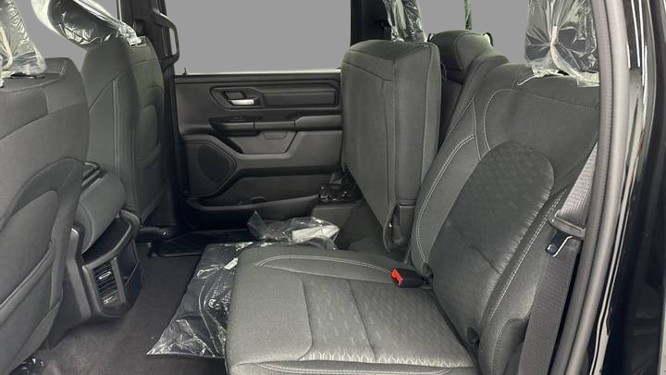 2025 Ram 1500 Tradesman Crew Cab 5'7" Box 4WD