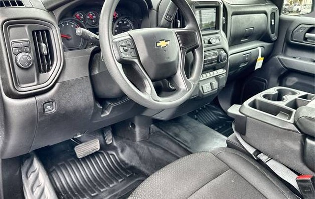 2025 Chevrolet Silverado 1500 WT Crew Cab Short Bed 2WD