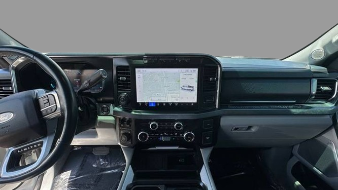 2024 Ford Super Duty F-450 Limited Crew Cab 8' Box DRW 4WD