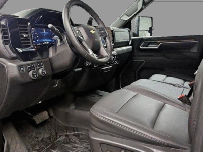 2025 Chevrolet Silverado 3500HD LT Crew Cab Long Bed 4WD