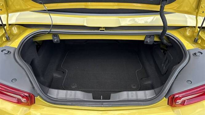 2024 Chevrolet Camaro 3LT Convertible