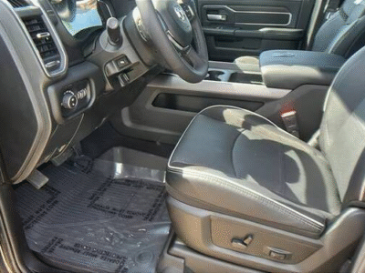 2025 Ram 2500 Laramie Crew Cab 6'4" Box 4WD