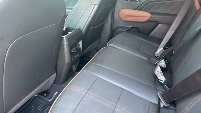 2025 GMC Canyon AT4 4WD