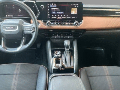 2025 GMC Canyon AT4 4WD